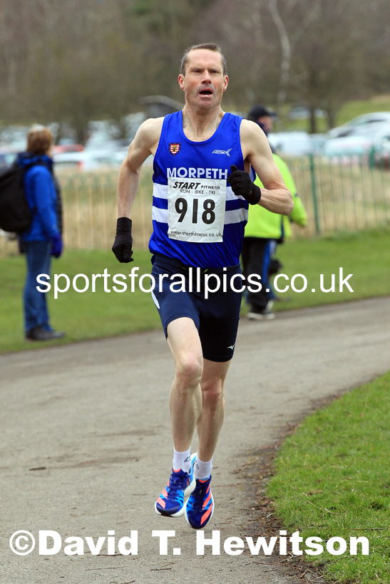 Senior women and veteran women and men over-50s NECAA Road Relay Champs., Hetton Lyons Park, Hetton le Hole, County Durham. Photo: David T. Hewitson/Sports for All Pics